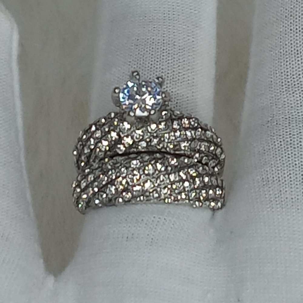2Pc Silver Engagement Ring Set